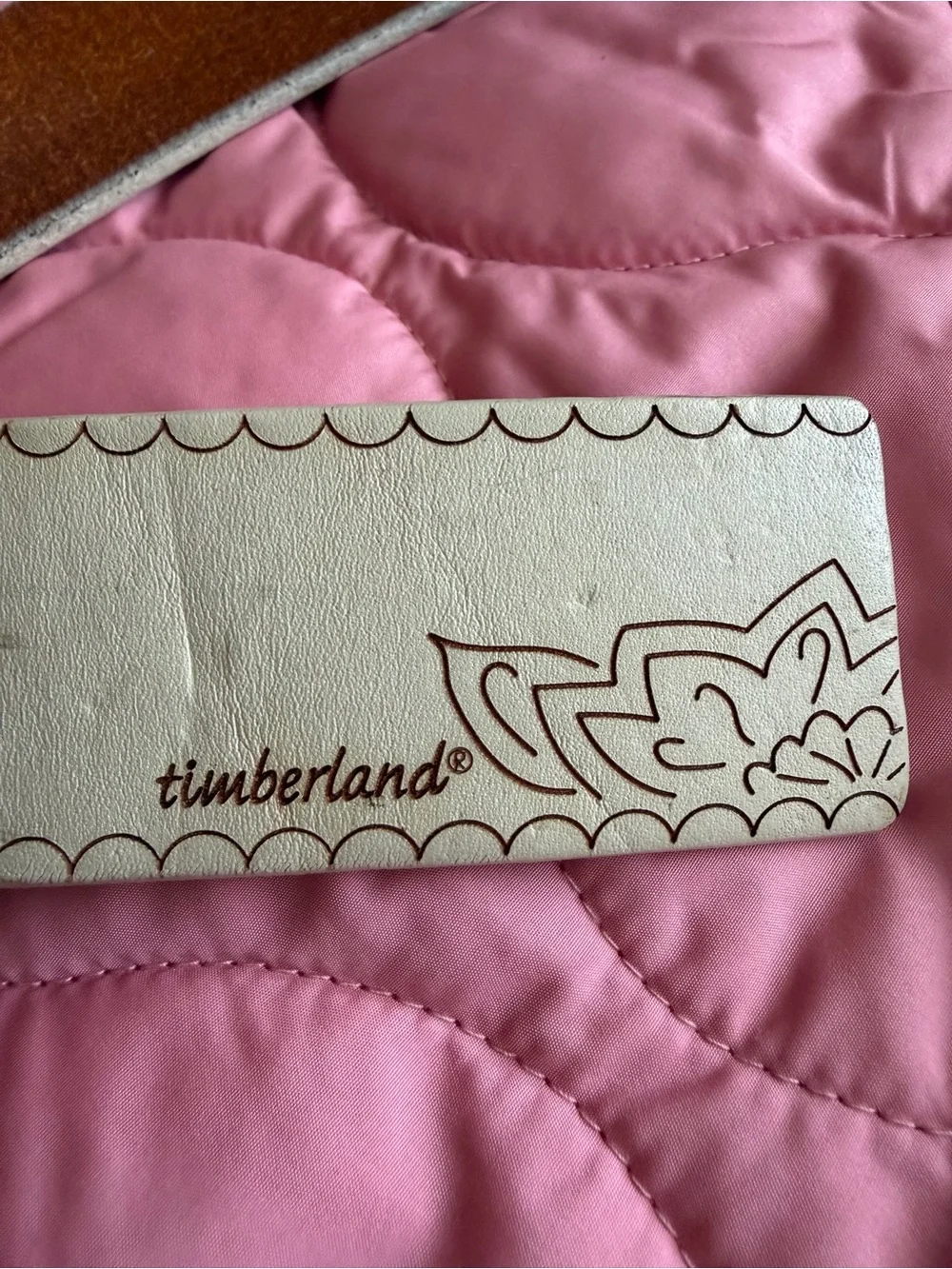 Timberland Vintage White Floral Etched Leather Belt - Size M 105